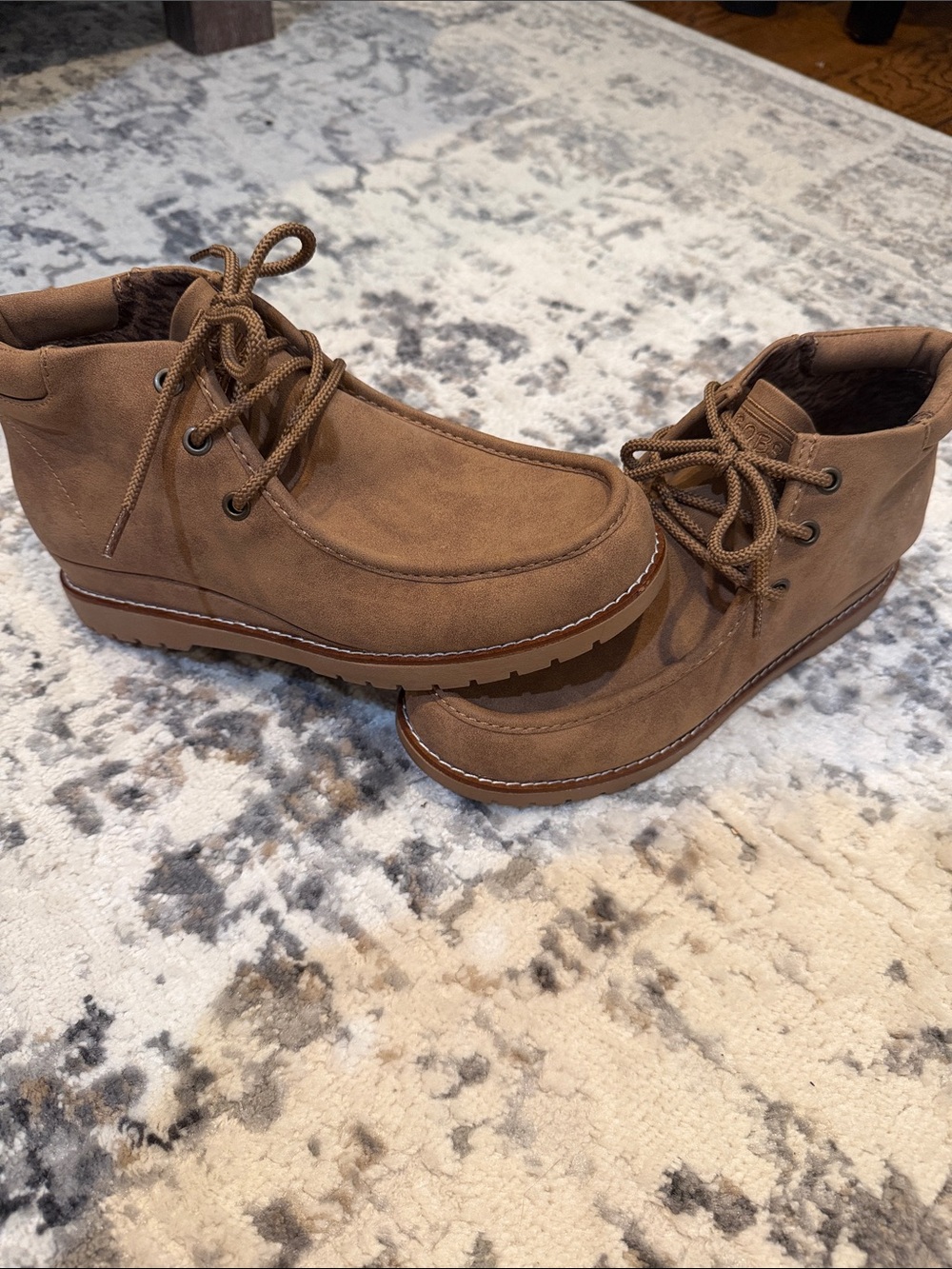 Skechers BOBS Women’s Brown Chukka Moc Toe Boots sz.8